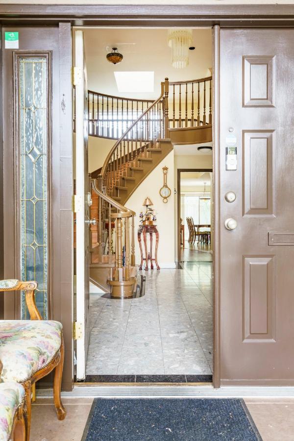 Fraser River Richmond Bed And Breakfast מראה חיצוני תמונה