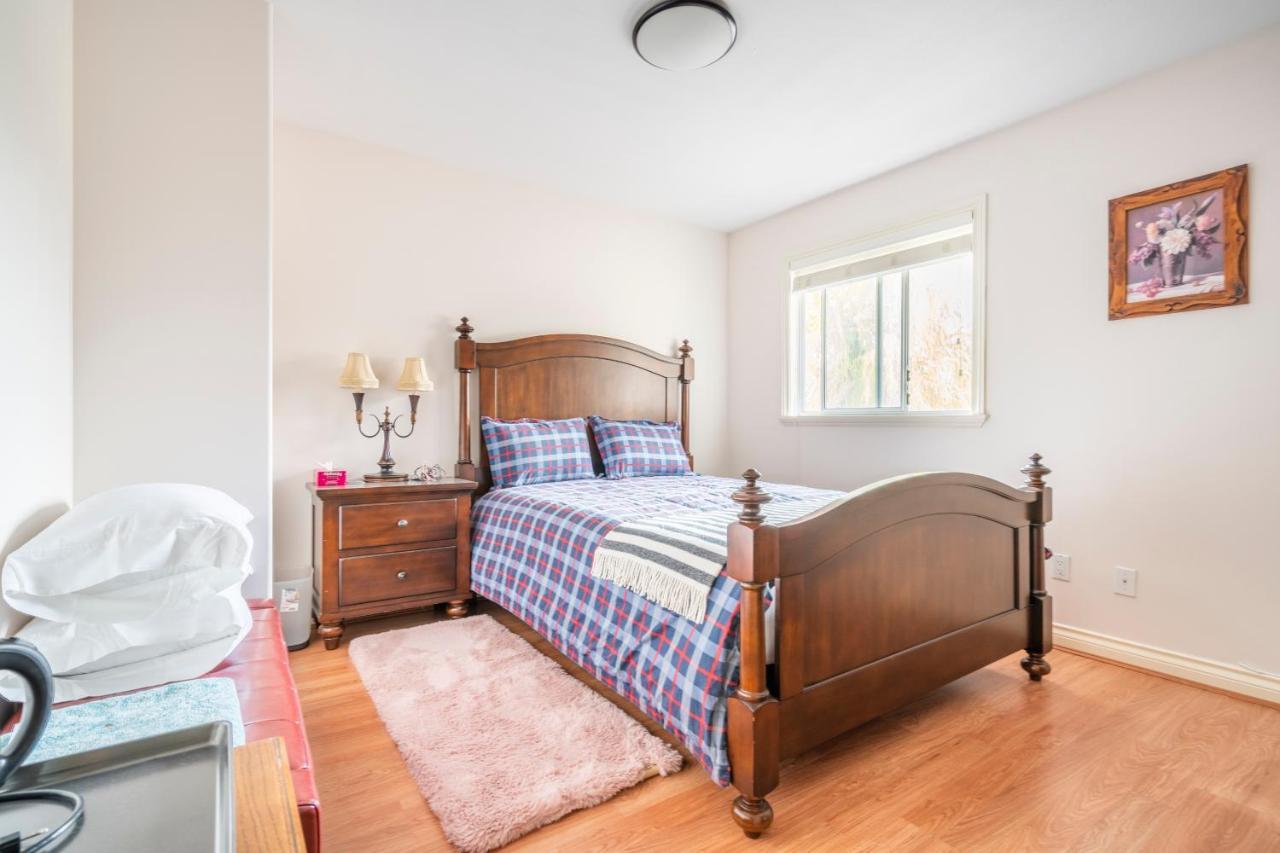 Fraser River Richmond Bed And Breakfast מראה חיצוני תמונה